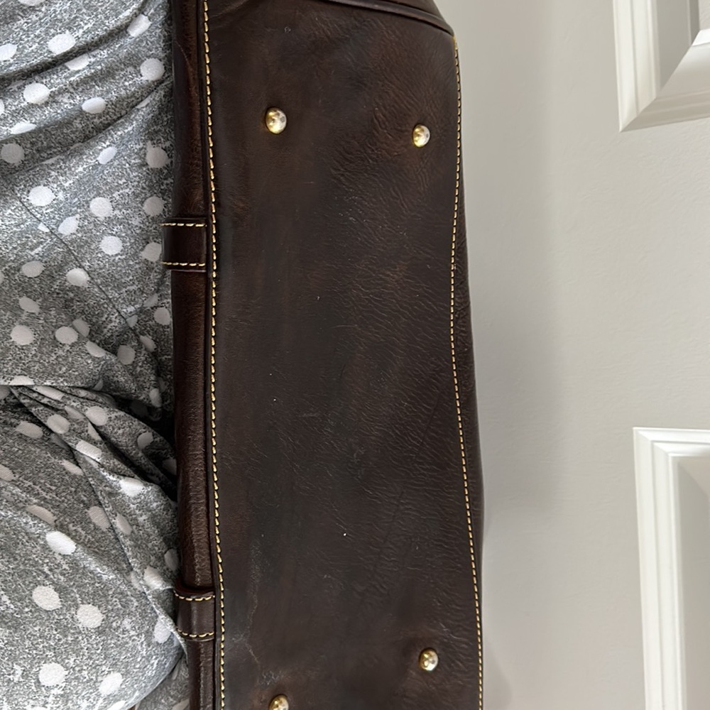 Dooney& Bourke satchel - Picture 3 of 5